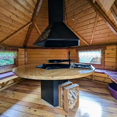 Perchee Avec Terrasse, Sauna Et Bbq A Chalet Ferdrupt