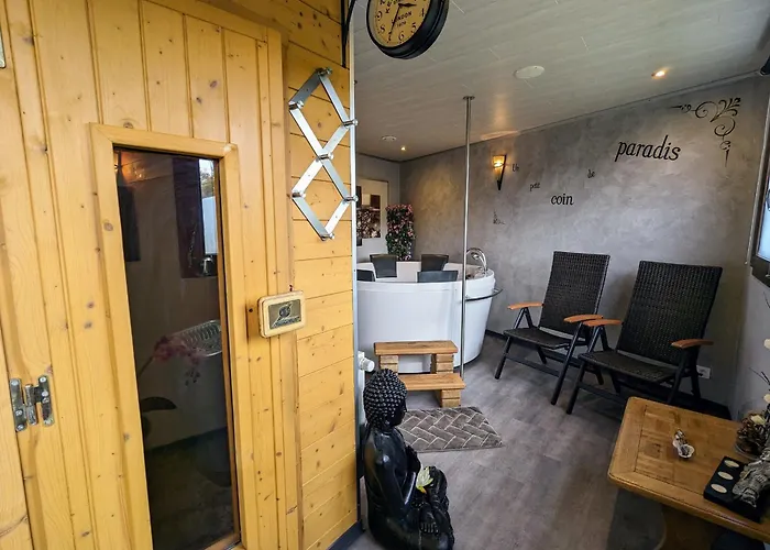 Perchee Avec Terrasse, Sauna Et Bbq A - Fr-1-589-770 Ferdrupt