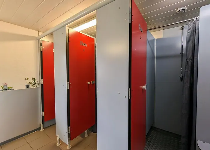 Perchee Avec Terrasse, Sauna Et Bbq A - Fr-1-589-770