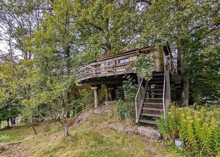 Perchee Avec Terrasse, Sauna Et Bbq A - Fr-1-589-770